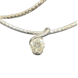 K18WG 　ダイヤモンド付き　ネックレス